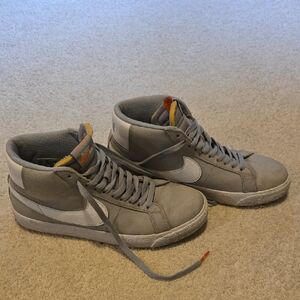 Nike Blazers Gray Mens size 9.5 Same Day Shipping